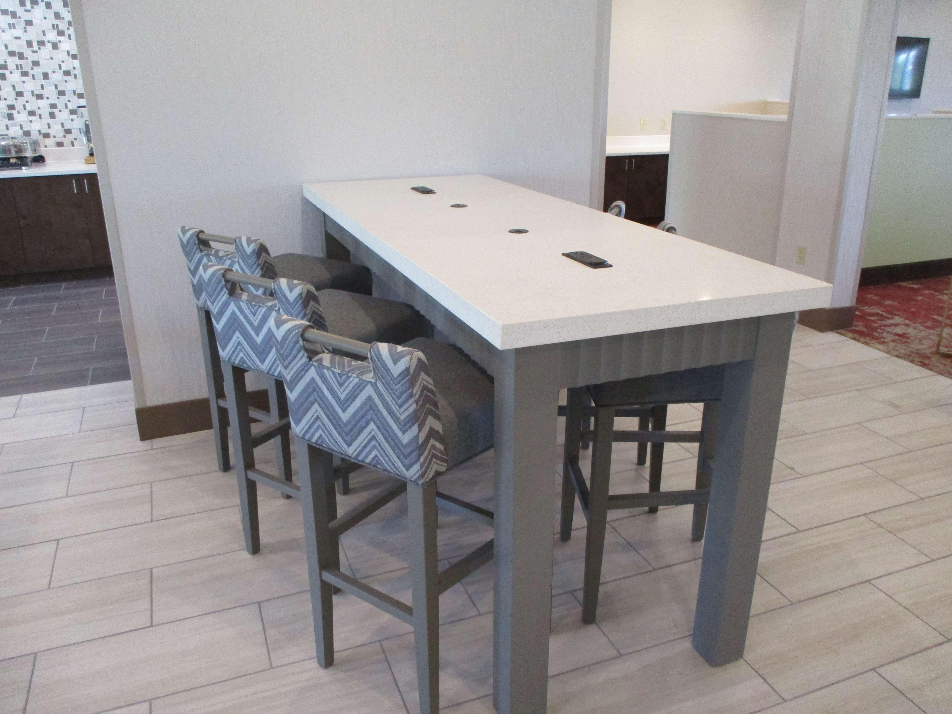 La Quinta Inn & Suites By Wyndham Jackson-Cape Girardeau Eksteriør bilde