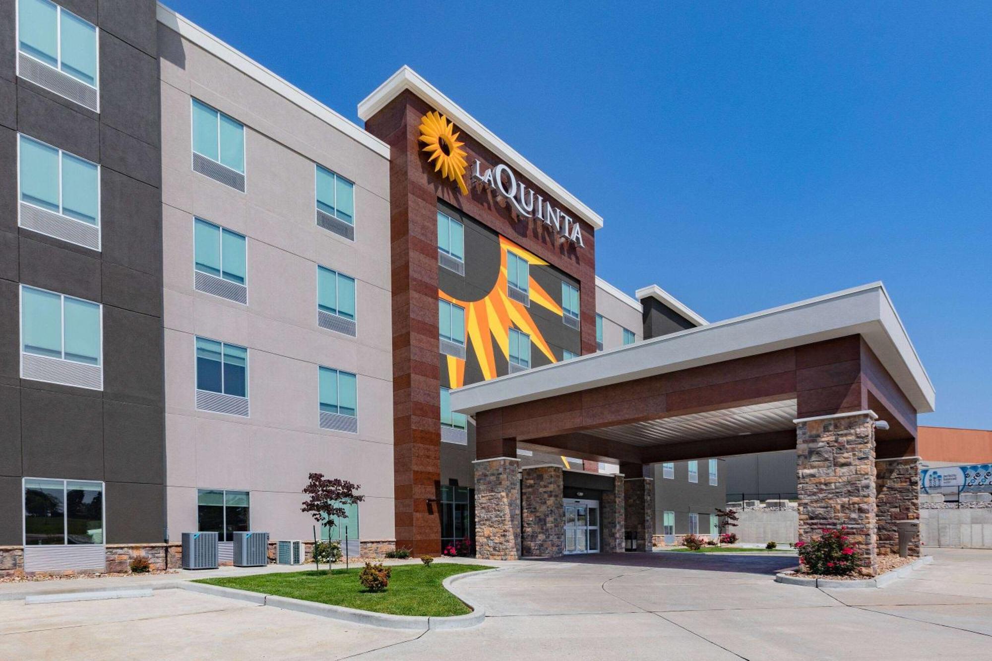 La Quinta Inn & Suites By Wyndham Jackson-Cape Girardeau Eksteriør bilde